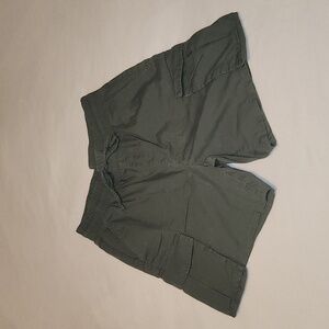 No Boundaries Olive Green Shorts with Cargo Pockets